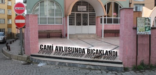 Ünye’de 1 Kişi caminin avlusunda bıçaklanarak yaralandı