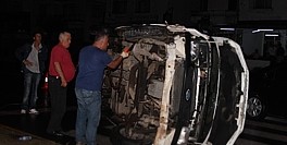 Ünye’de 2 Kişinin Bulunduğu Minübüs Kaza Yaptı