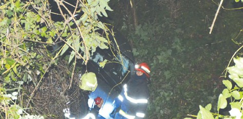 Fatsa’da Şarampole Yuvarlanan Otomobildekilerin Burnu Bile Kanamadı