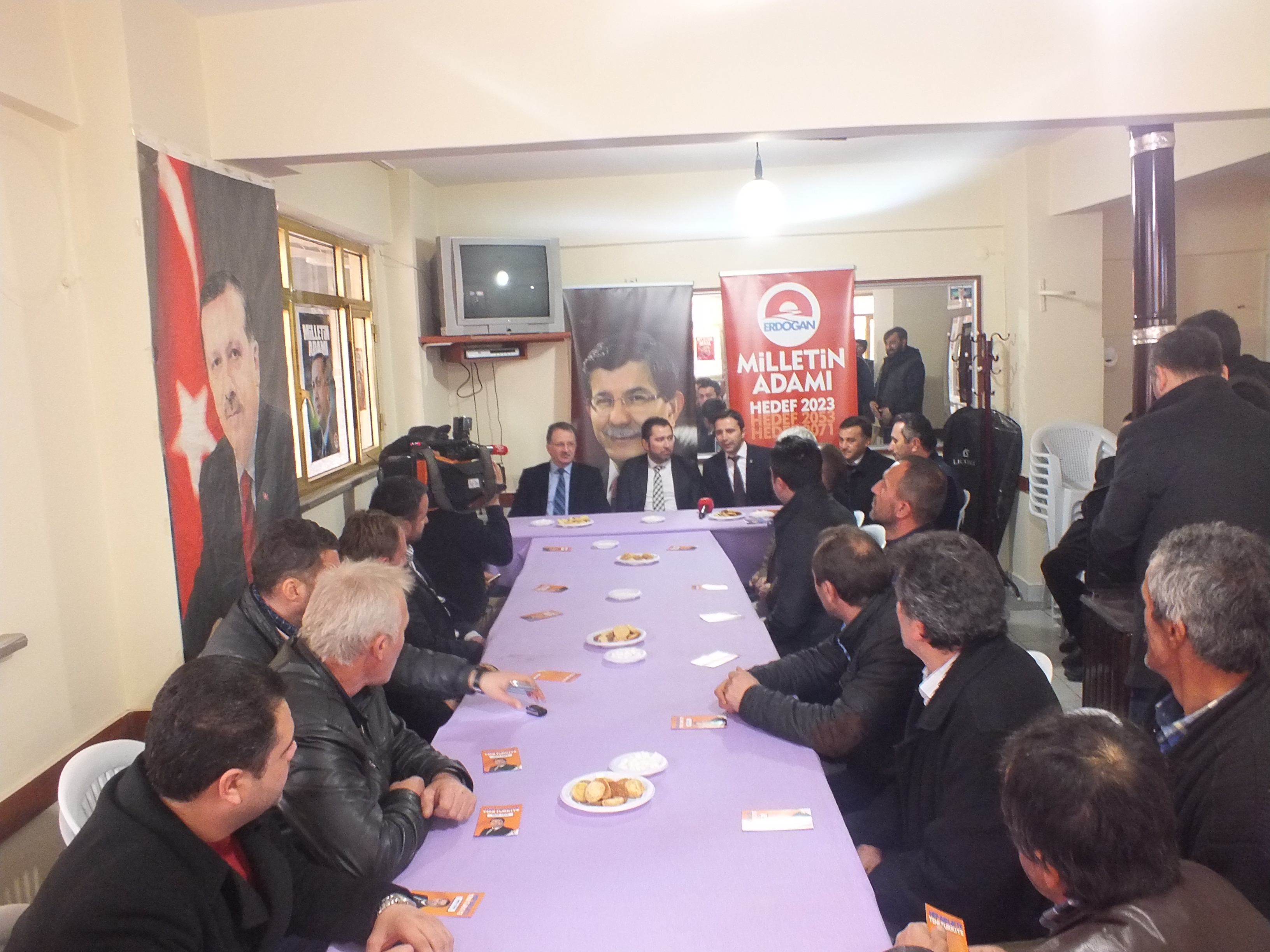 Ak Parti milletvekili aday adayı Sefa Yüce ilçe ziyaretlerini sürdürüyor