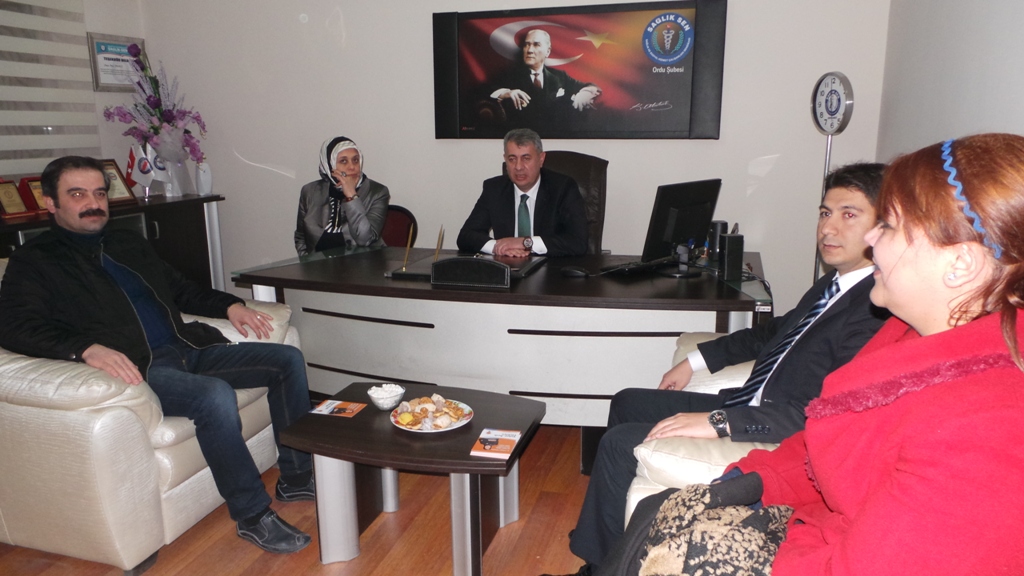 Bayan Tomakin’den Sendikalara ziyaret