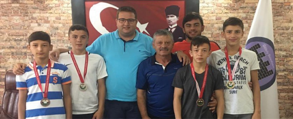 Gölköy’ün yıldızları parlıyor