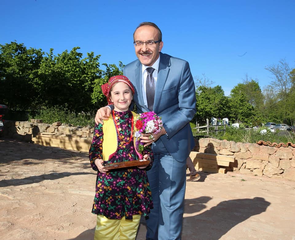 Seddar YAVUZ’un “23 Nisan” Kutlama Mesajı