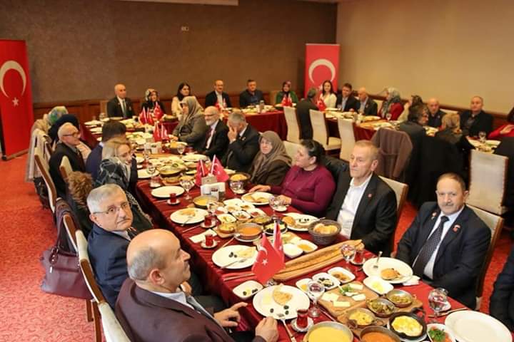 Vali Yavuz, Gaziler ve Aileleriyle Kahvaltı Programında Birarada Oldu