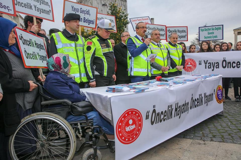 Vali Yavuz, “Yaya Öncelikli Trafik” Uygulamasının Startını Verdi
