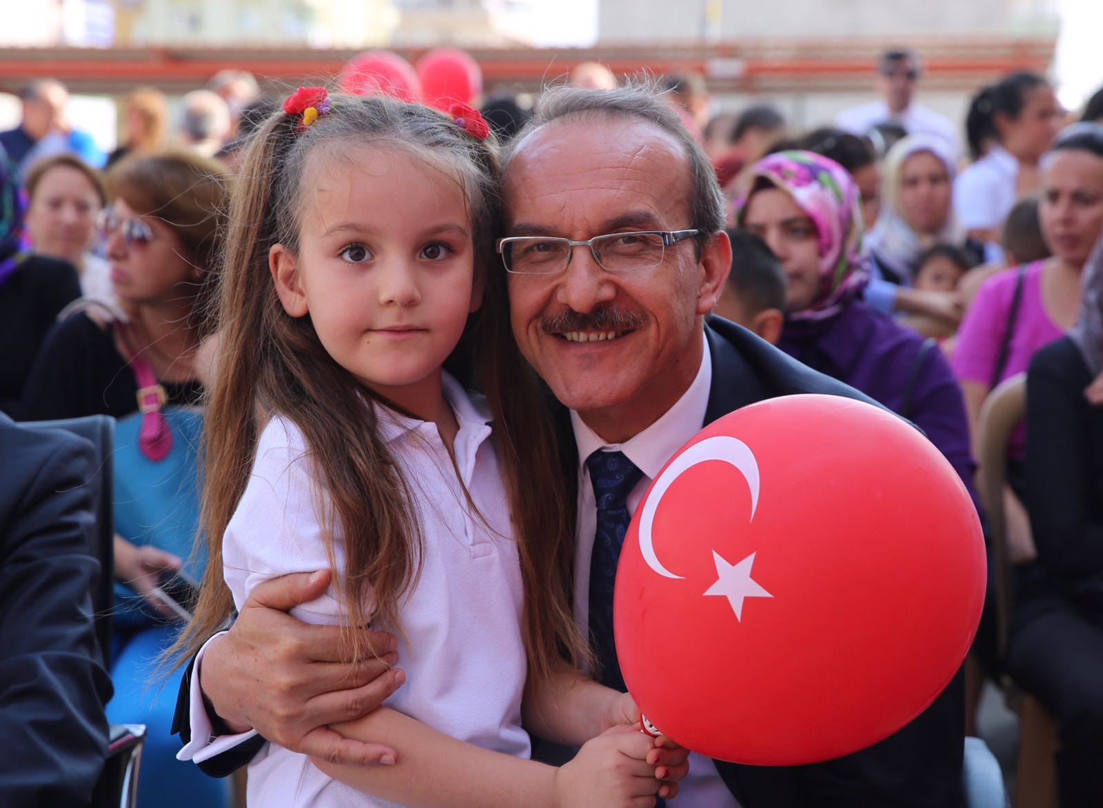 Valimiz Sayın Seddar YAVUZ’un 23 Nisan Ulusal Egemenlik ve Çocuk Bayramı Kutlama Mesajı