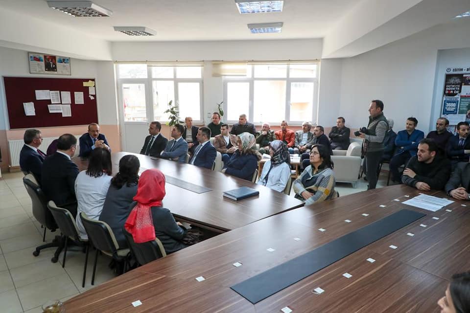 Vali Yavuz, Fatsa’da Kariyer Günleri Etkinliğine Katıldı