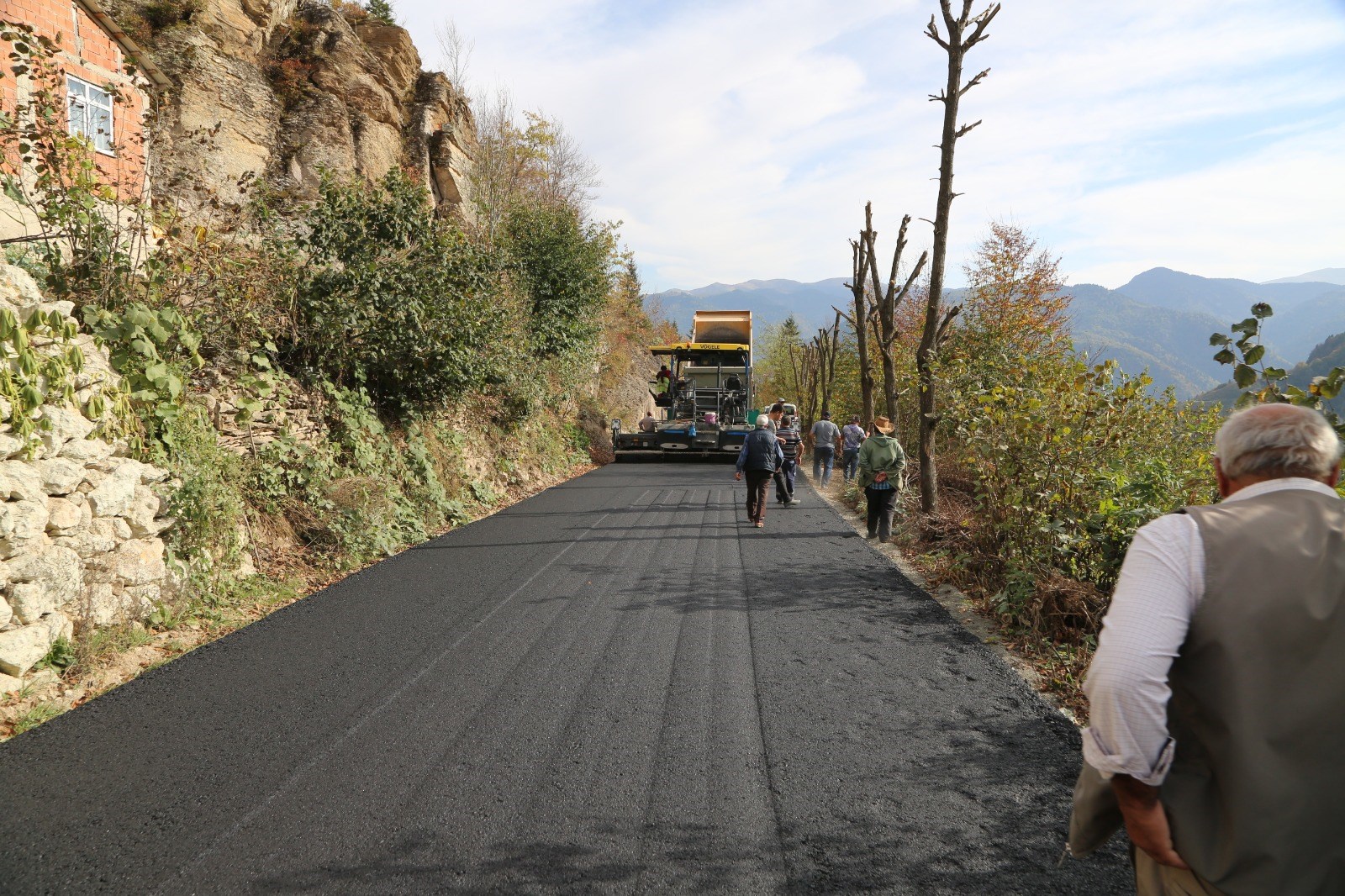 ULUBEY’DE ASFALT SEVİNCİ