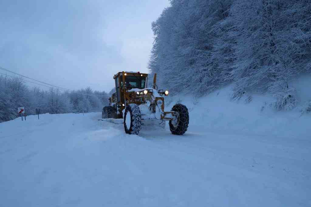BÜYÜKŞEHİR YOLLARI AÇTI