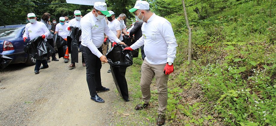 GELECEK NESİLLERE İYİ BİR ÇEVRE BIRAKMAK İÇİN KİRLENMELERİ MUTLAKA ÖNLEMEK GEREKİR